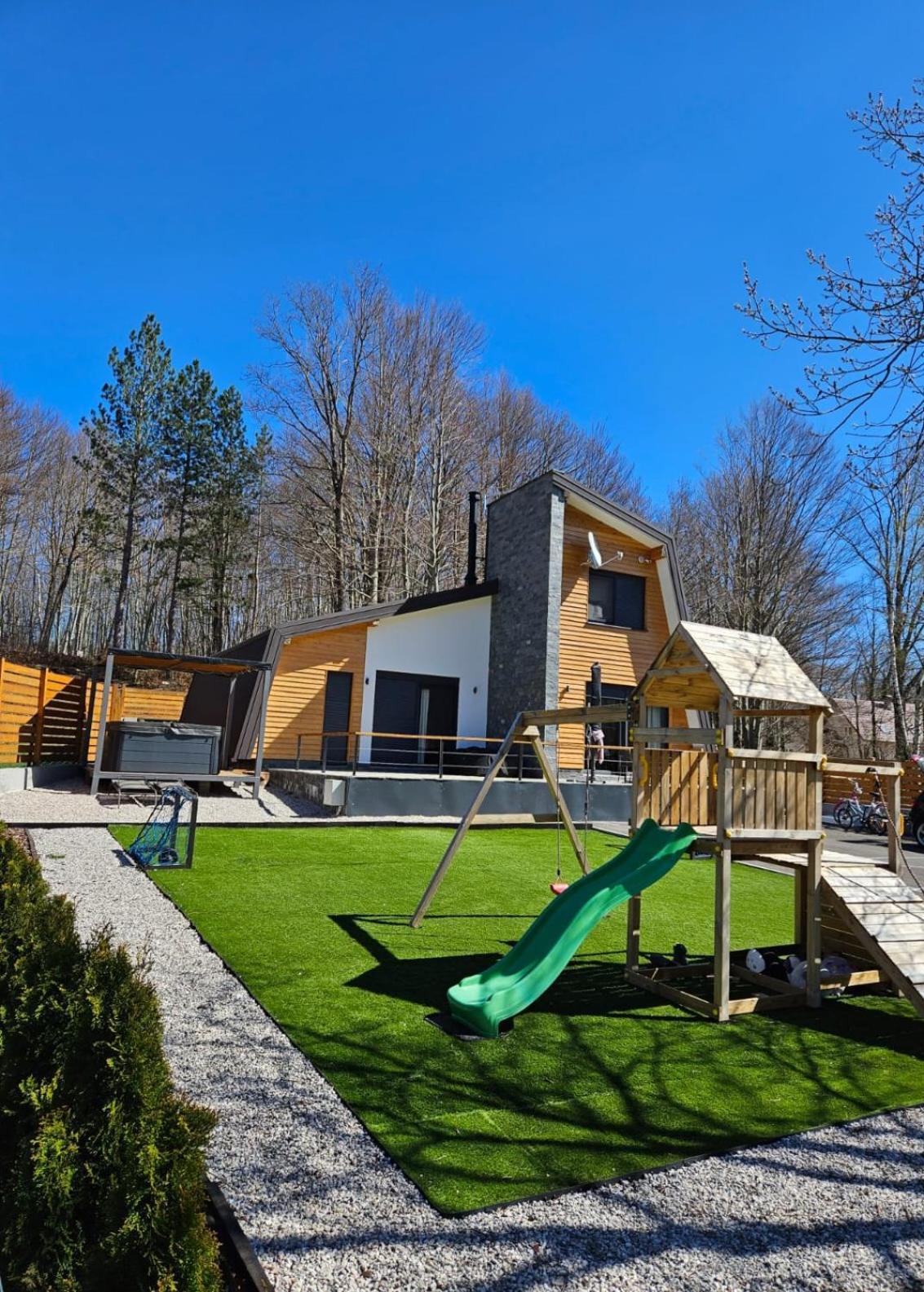 Villa Oak House Brusane Exterior foto
